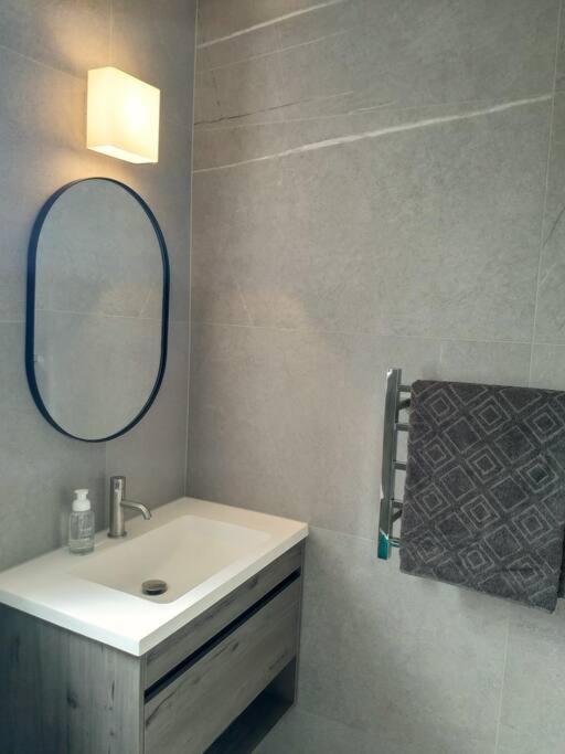 Xspot Medlands Beach House - Ocean Views - Short Stroll To The Beach Екстер'єр фото